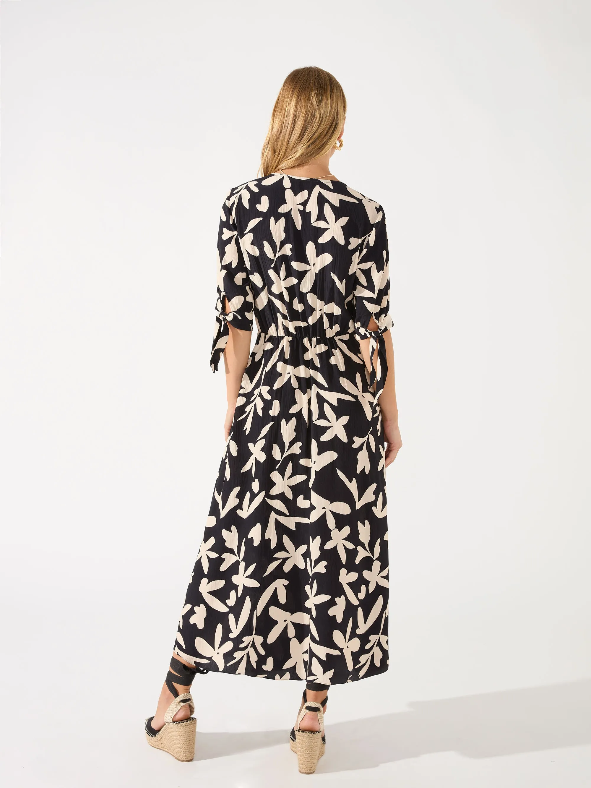 Black Leaf Print Keyhole Midi Dress