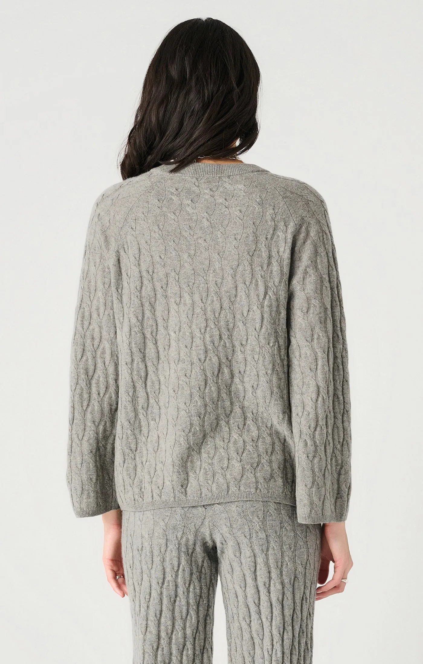 Cable Knit Cozy Sweater (Dex)