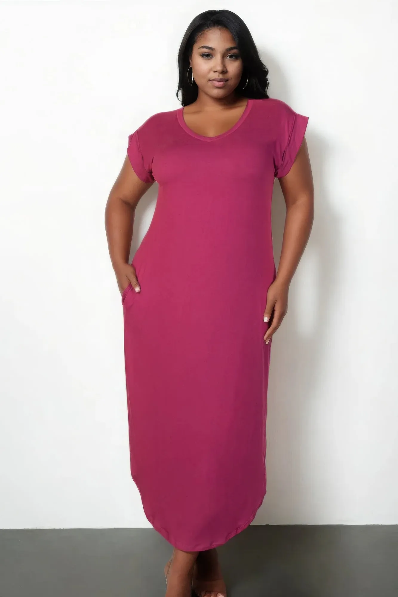 Chic Plus Size V Neck Maxi Dress with Batwing Sleeves