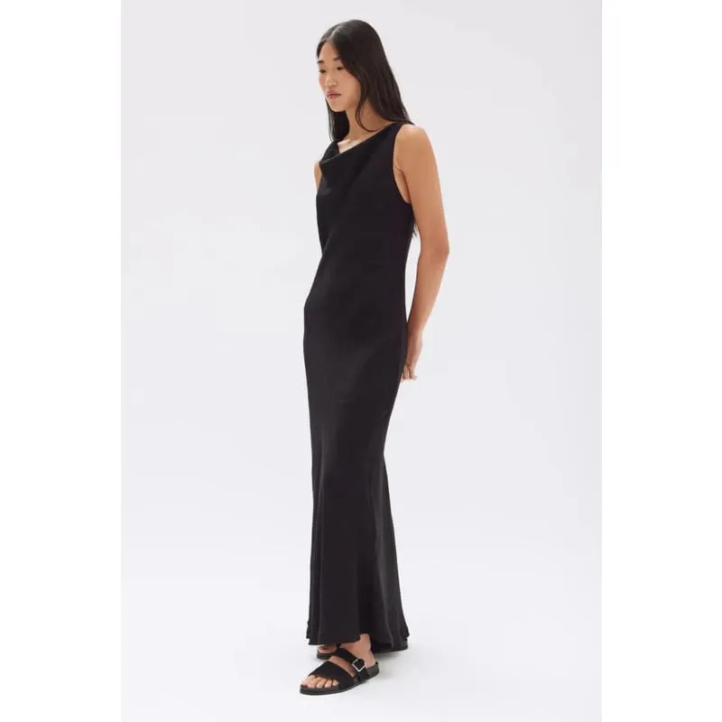 Reign Textured Midi Dress | Black