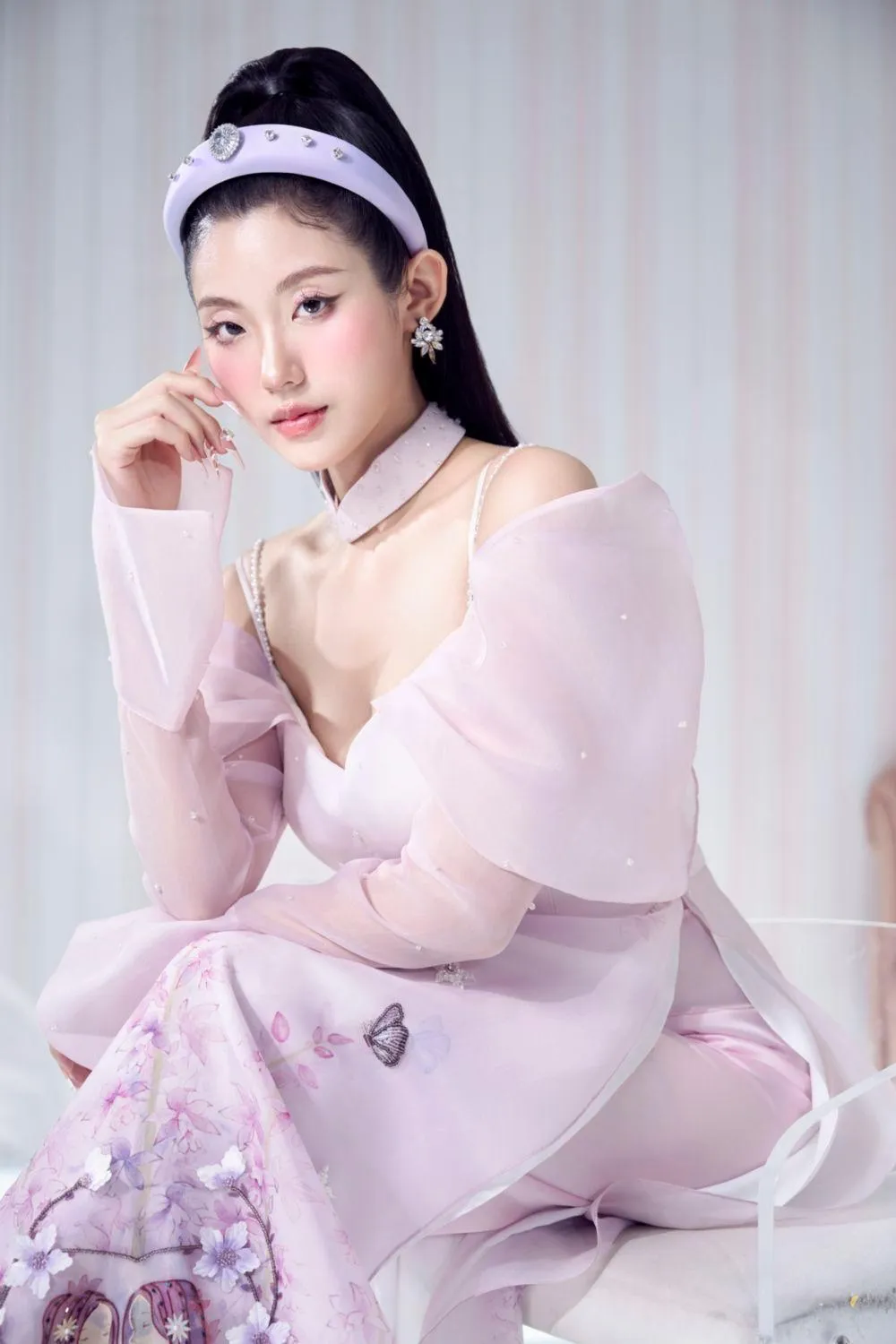 Scattered Petals A-line Poet Sleeved Organza Floor Length Ao Dai