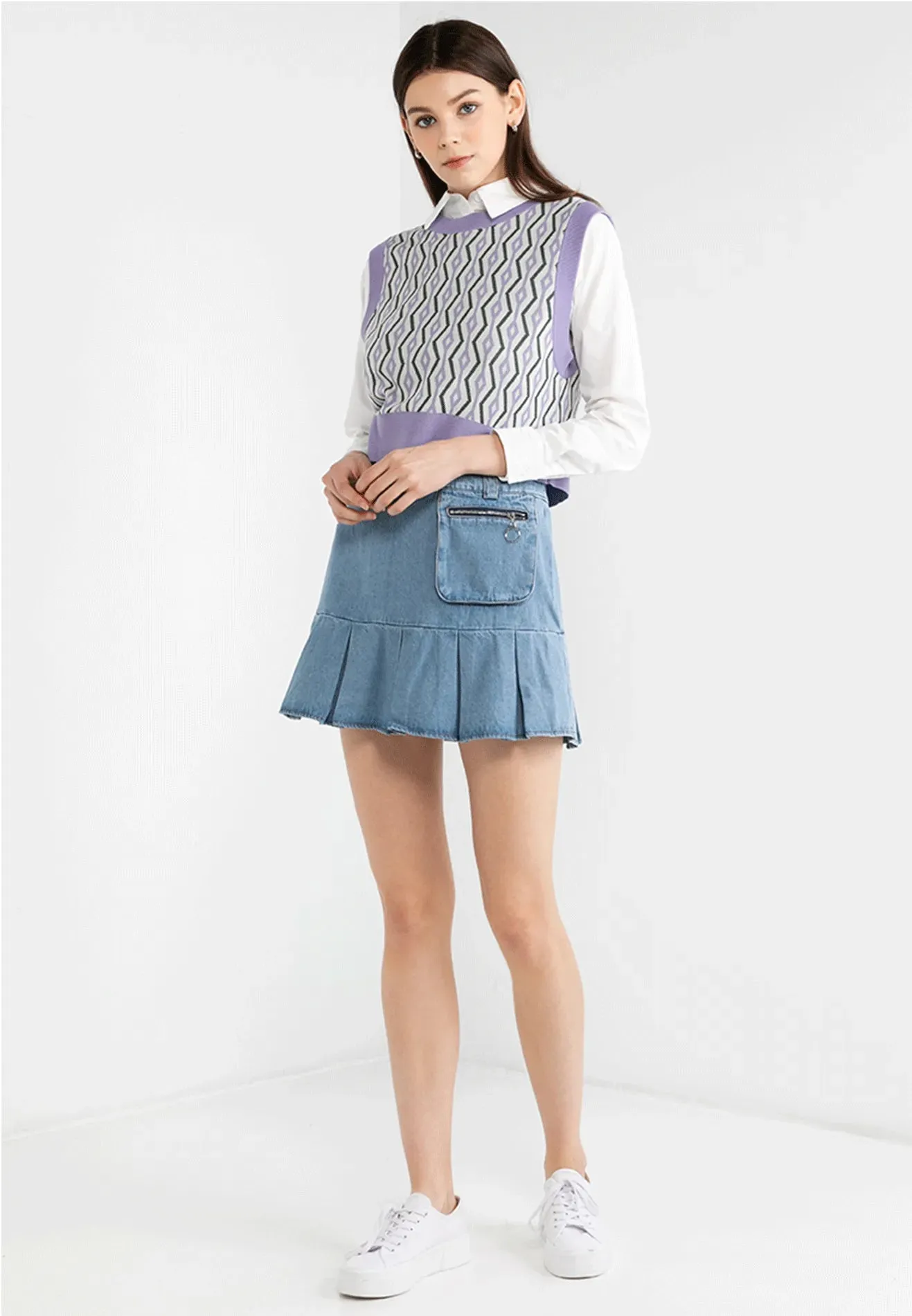 VOIR JEANS Hey Summer Collection: Pleated Denim Skirt With Zip Pockets